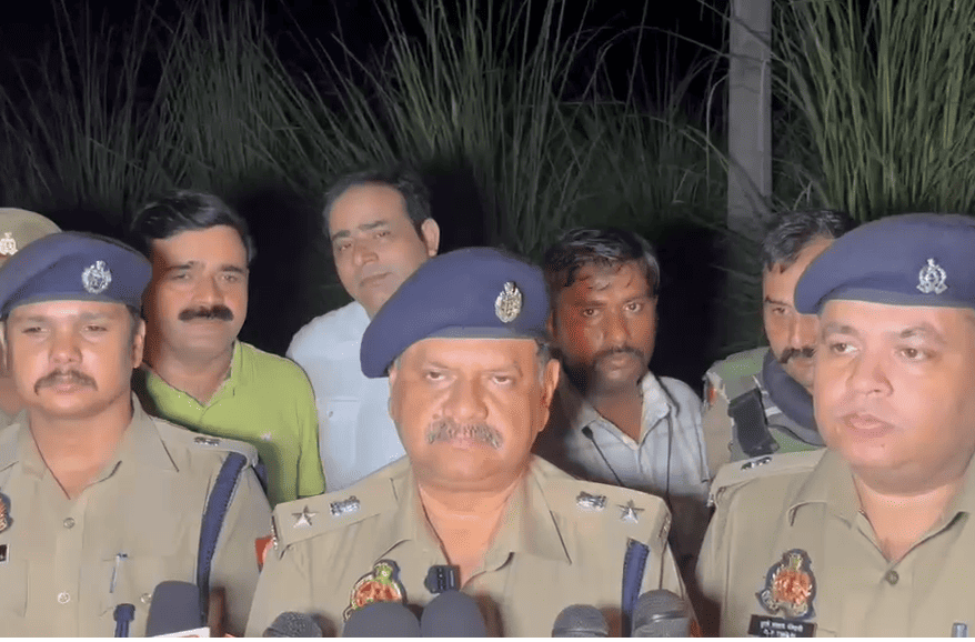 Bahraich: ₹25,000 Rewarded Chain Snatcher Arrested After Police Encounter, Shot in Leg