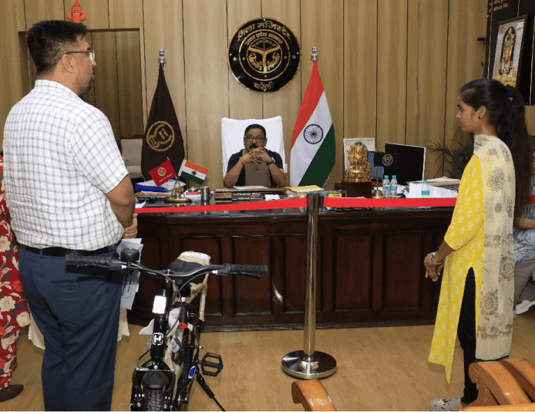 Bareilly DM Gifts New Bicycle to ITI Student After Theft