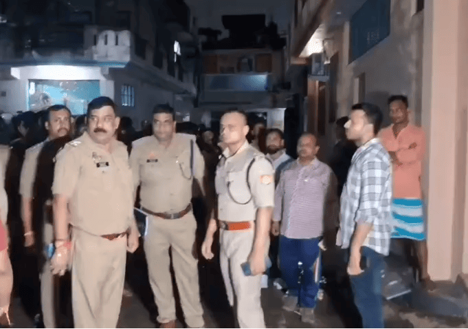 Kanpur Horror: 58-Year-Old Woman Murdered After Robbery, Body Found Seated on Chair