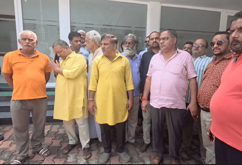 Hamirpur Firing Case: Traders’ Association Meets SP, Claims Businessman Acted in Self-Defence