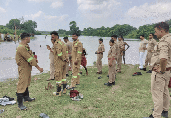 Child Drowns While Bathing in River in Sitapur, Family in Mourning