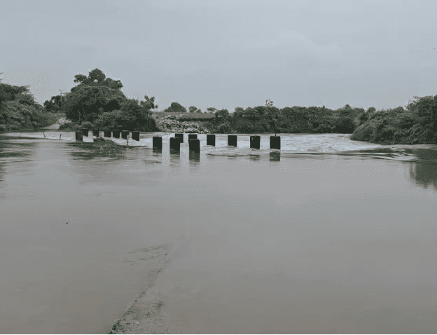 Questions Raised Over Malanga Nala Bridge Construction in Jalaun, Locals Allege Irregularities