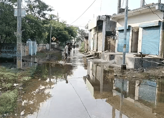Ganga Water Level Crosses Warning Mark in Kanpur, Flood Situation Worsens in Several Areas