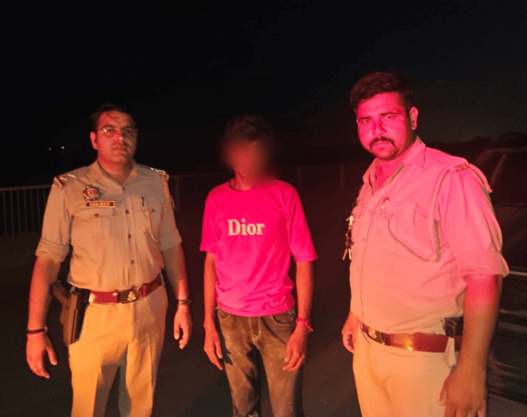 Auraiya Police Saves 18-Year-Old Youth from Jumping into Yamuna River