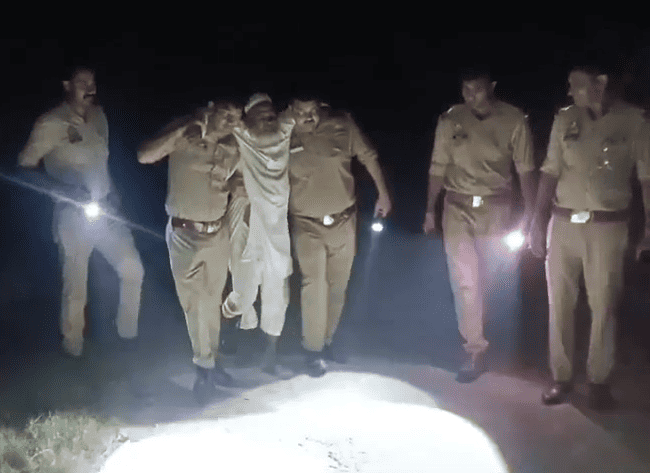 Amroha Encounter: Notorious Accused Ataullah Arrested After Police Shootout, Injured in Leg